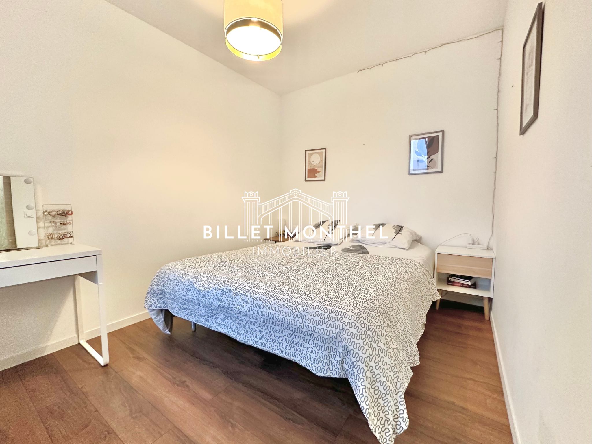 appartement-deux-pieces-chambre-bureau-cherbourg