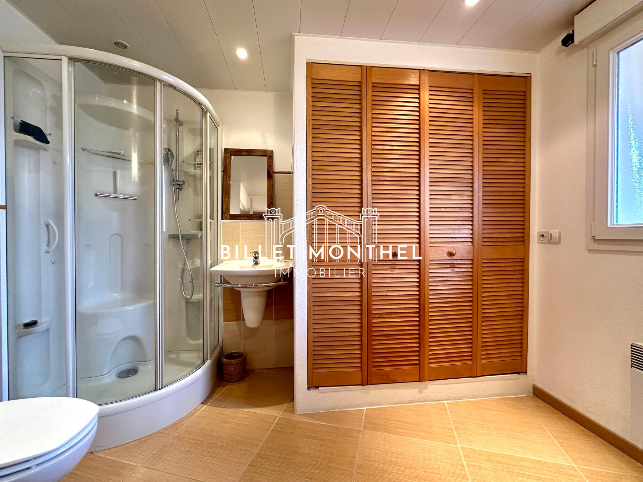 16-lave-mains-salle-eau-wc-dressing-douche-maison-cherbourg-equeurdreville