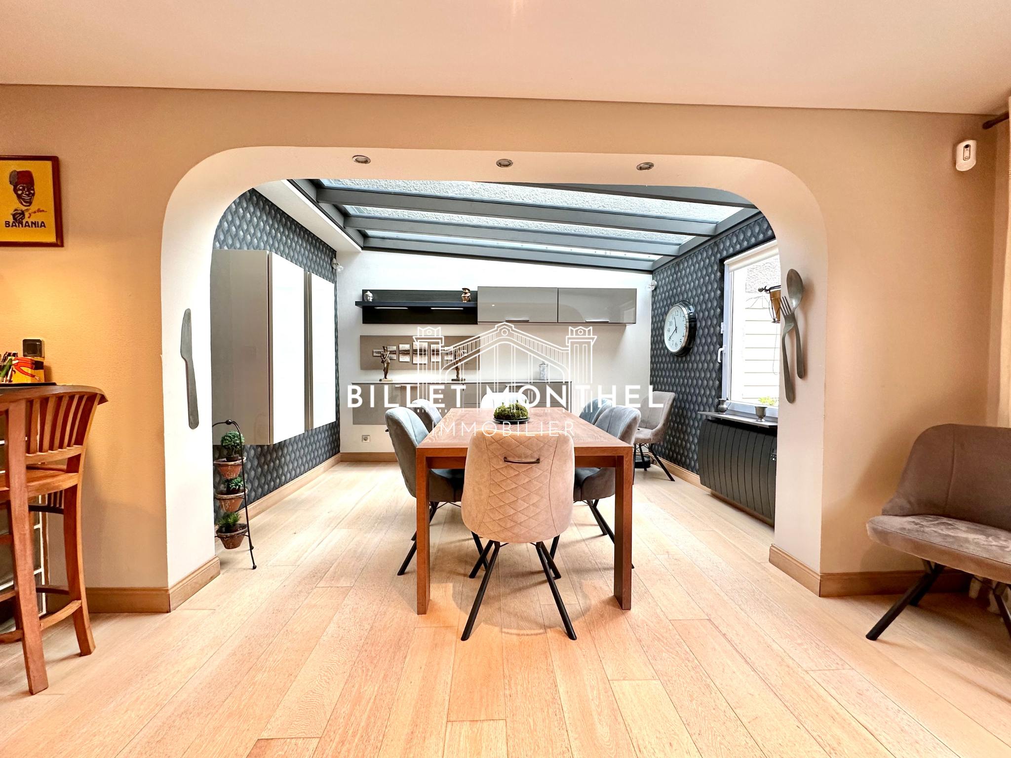 2-salle-a-manger-arche-maison-chaleureuse-equeurdreville-cherbourg