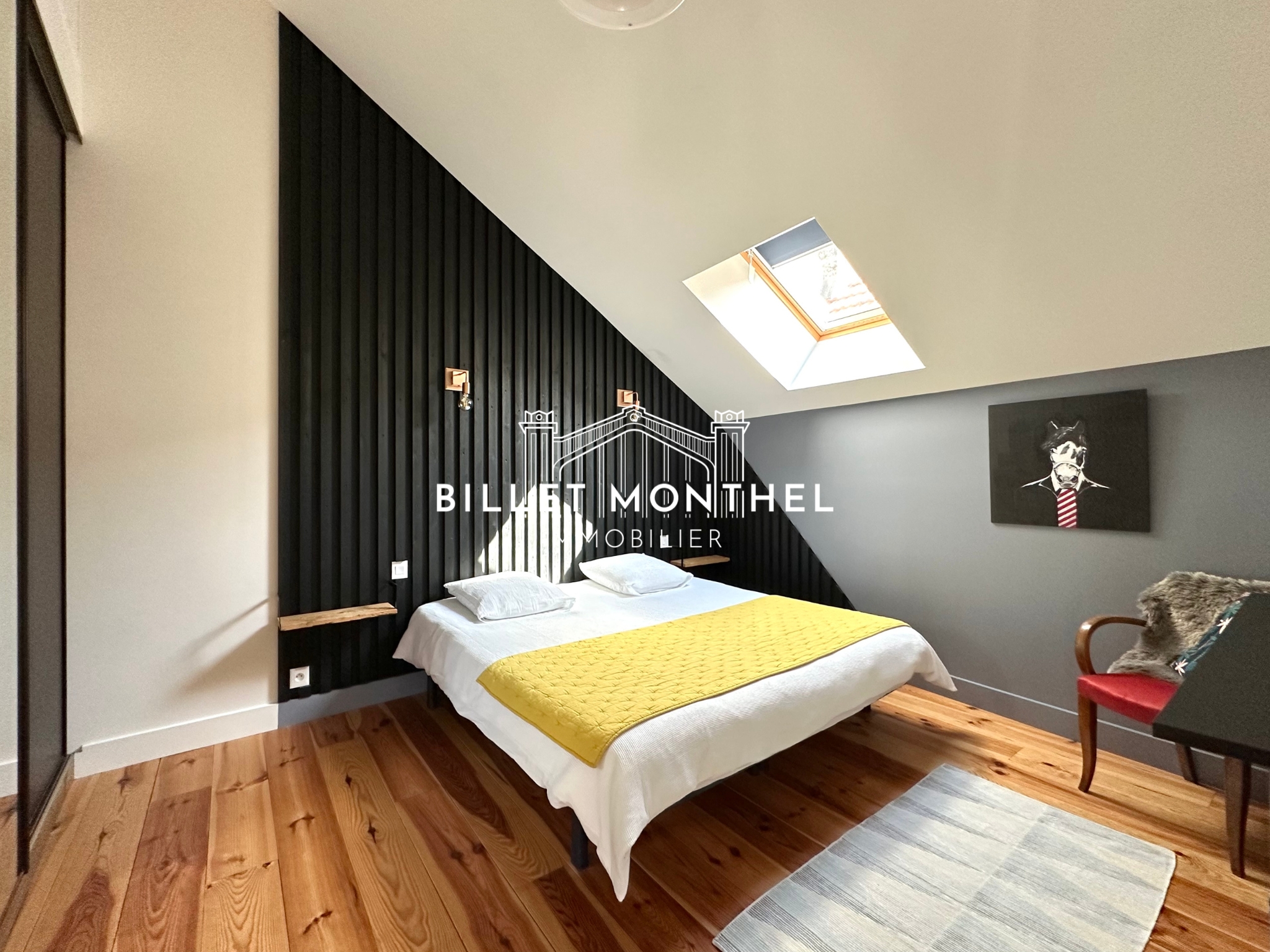 maison-bretteville-chambre-parquet-rangements