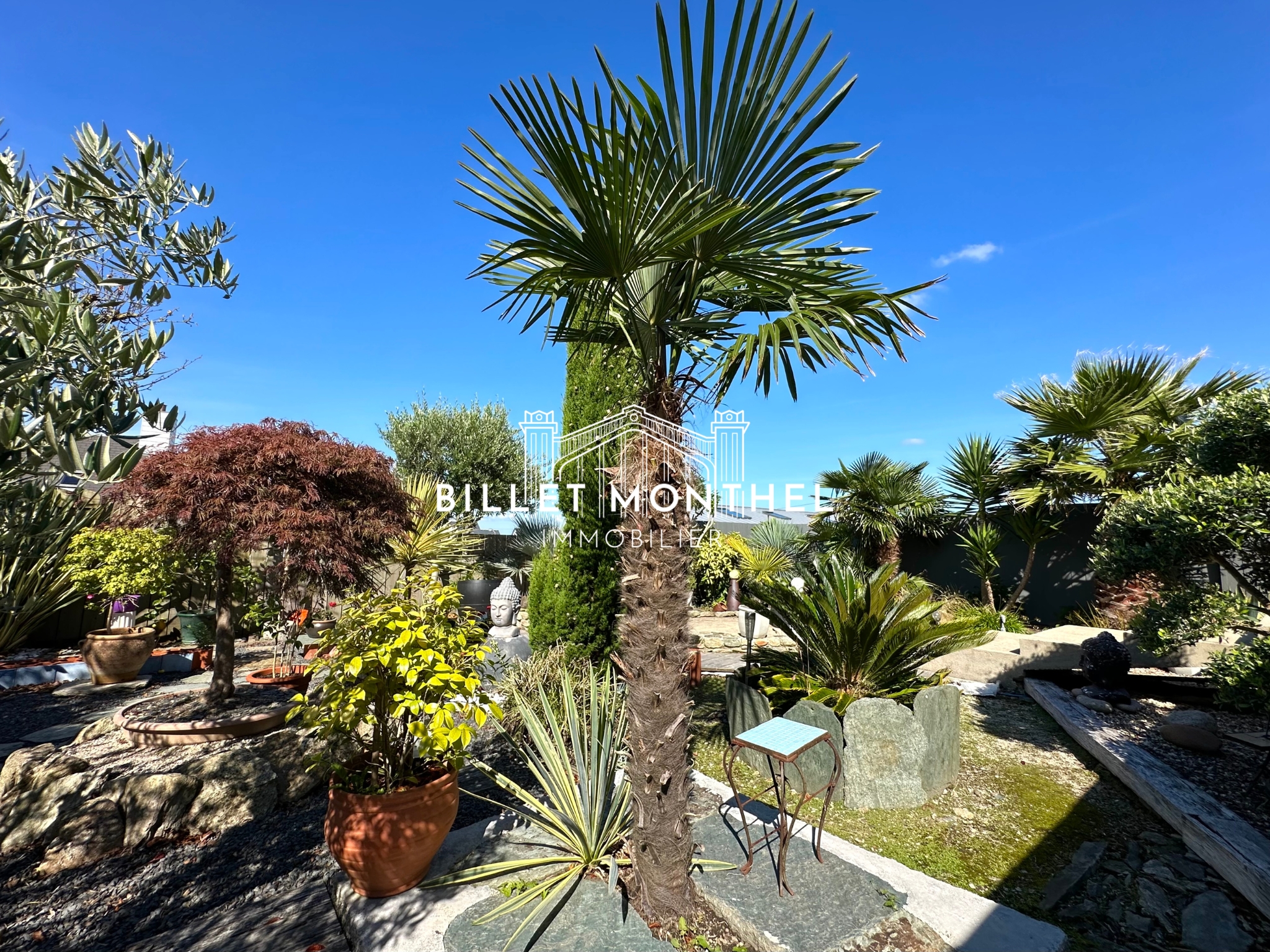 maison-bretteville-jardin-plantes-paysager