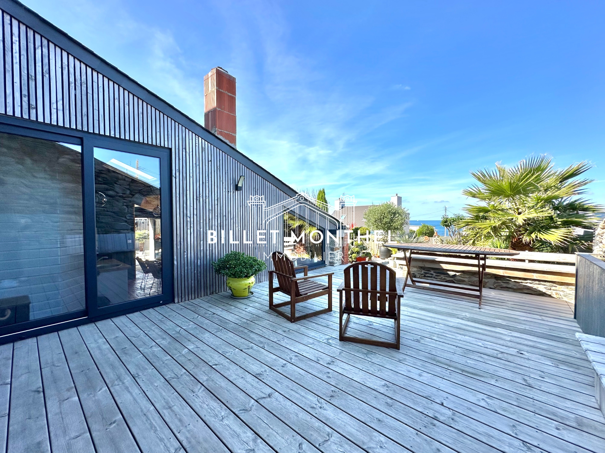 maison-bretteville-vue-mer-jardin-terrasse-bois