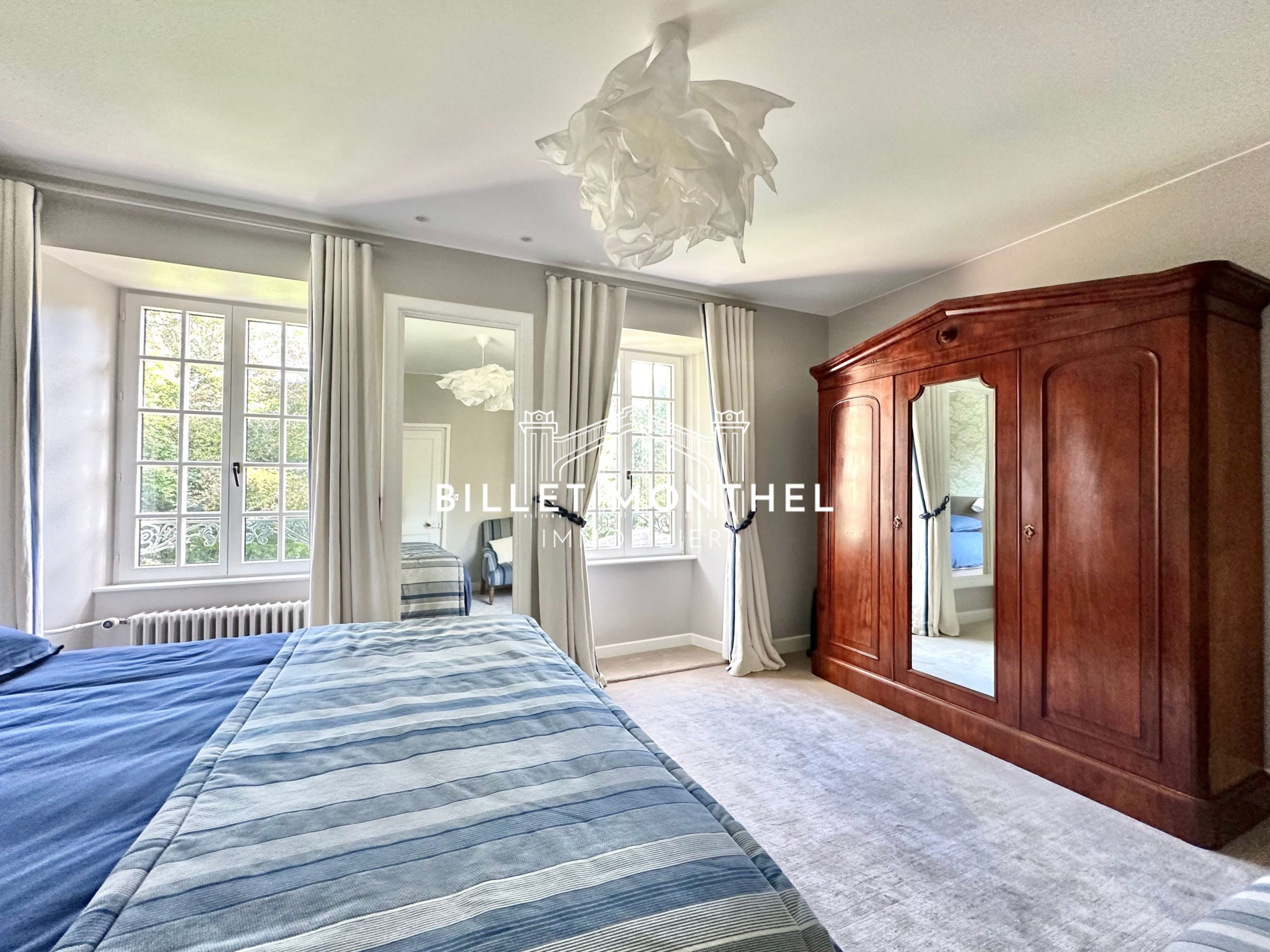 chambre-vue-parc-maitre-saint-sauveur-à-vendre