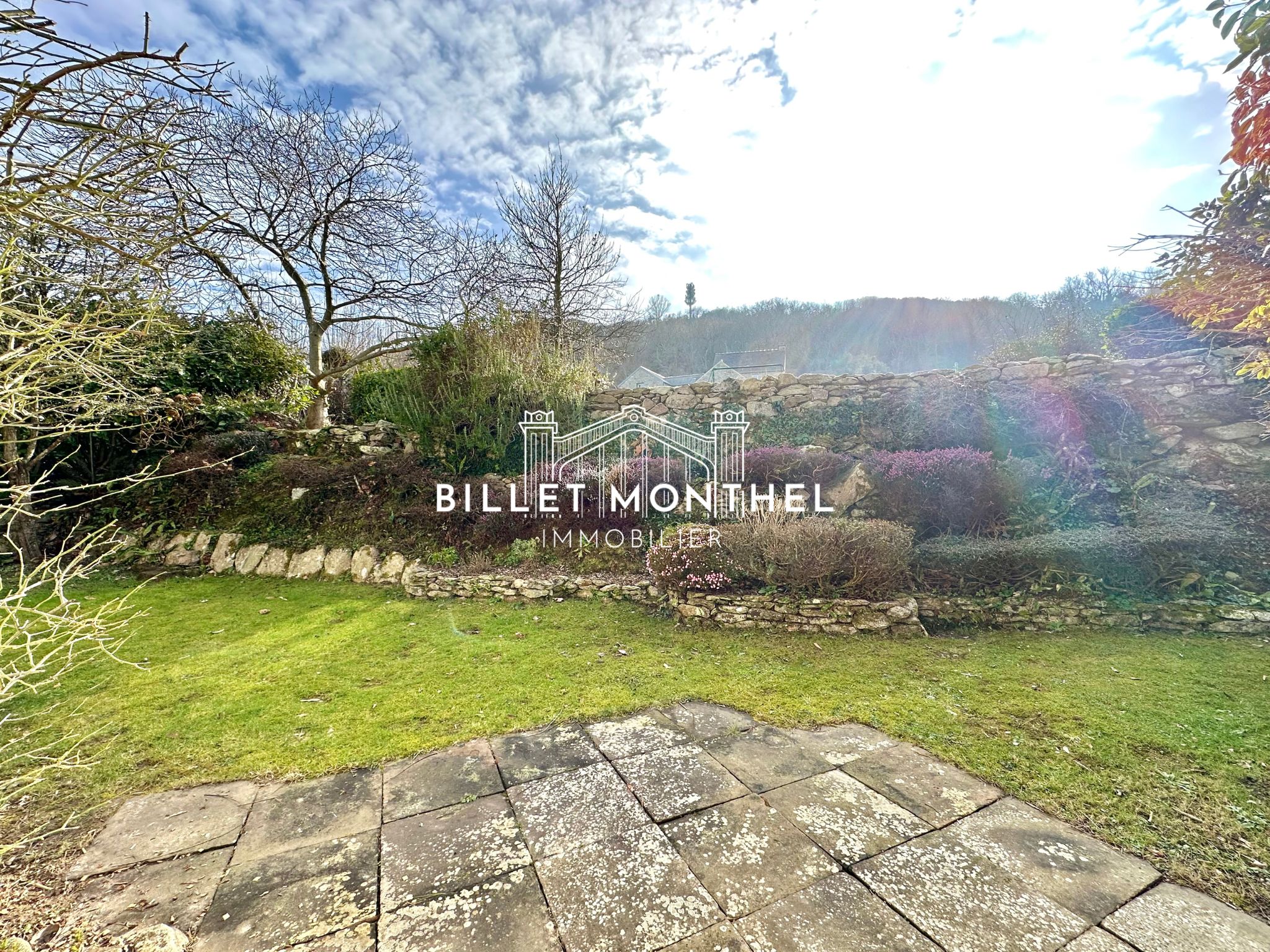 10-maison-vue-mer-digosville-extérieur-jardin-terrasse-suite-sud