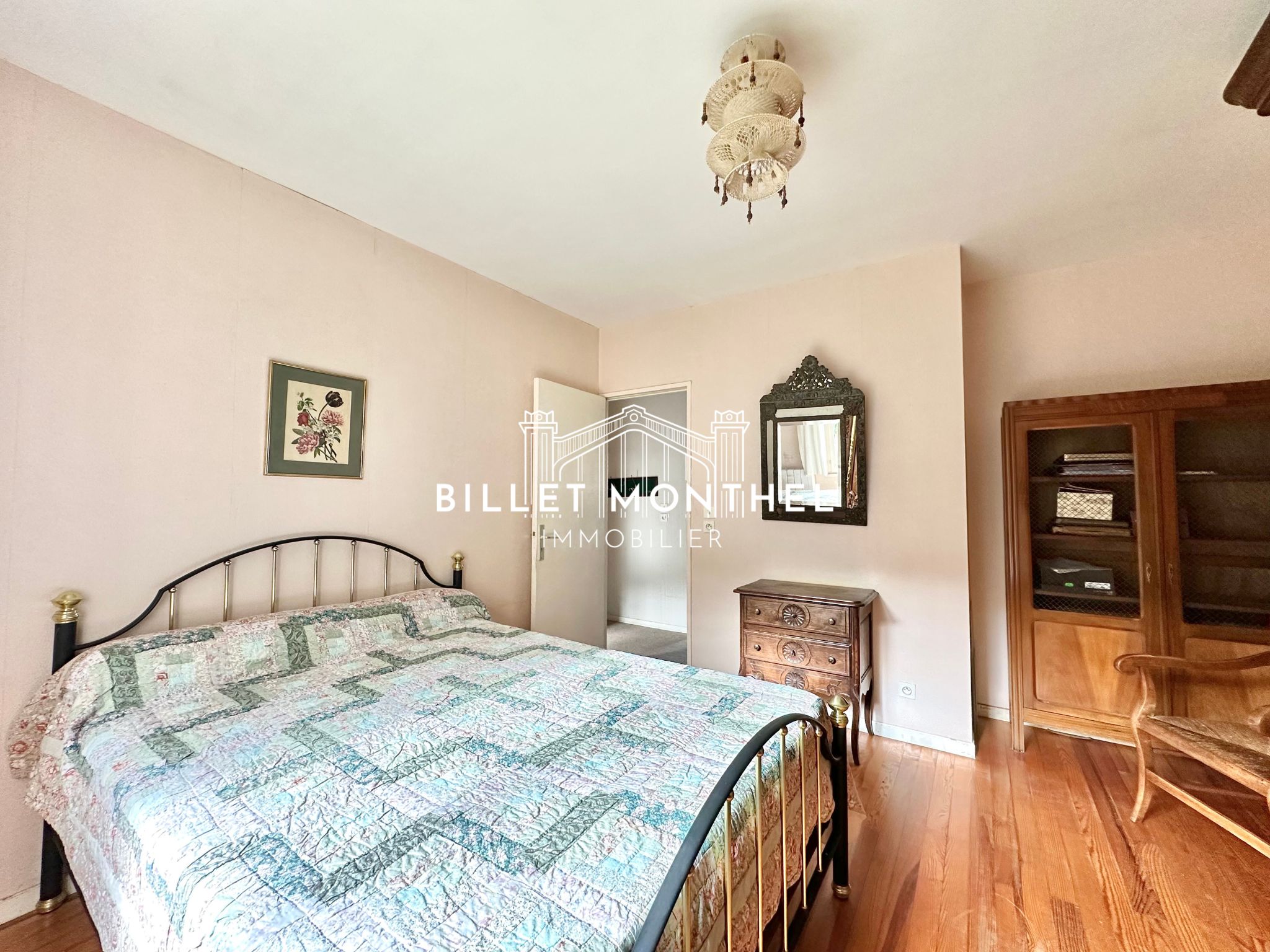 16-maison-vue-mer-digosville-intérieur-chambre-autre-vue