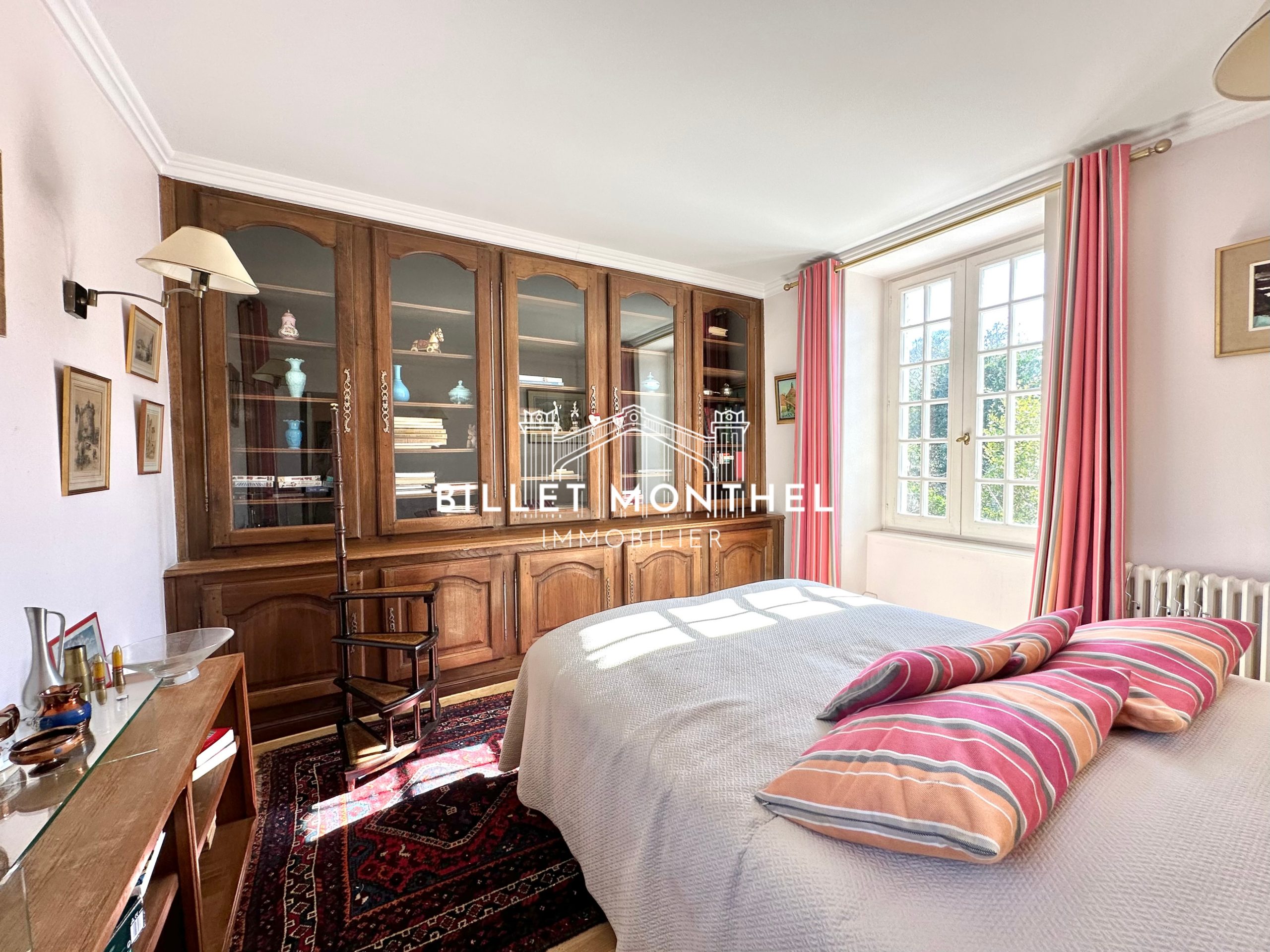 chambre-bibliotheque-maison-maître-propriété-querqueville