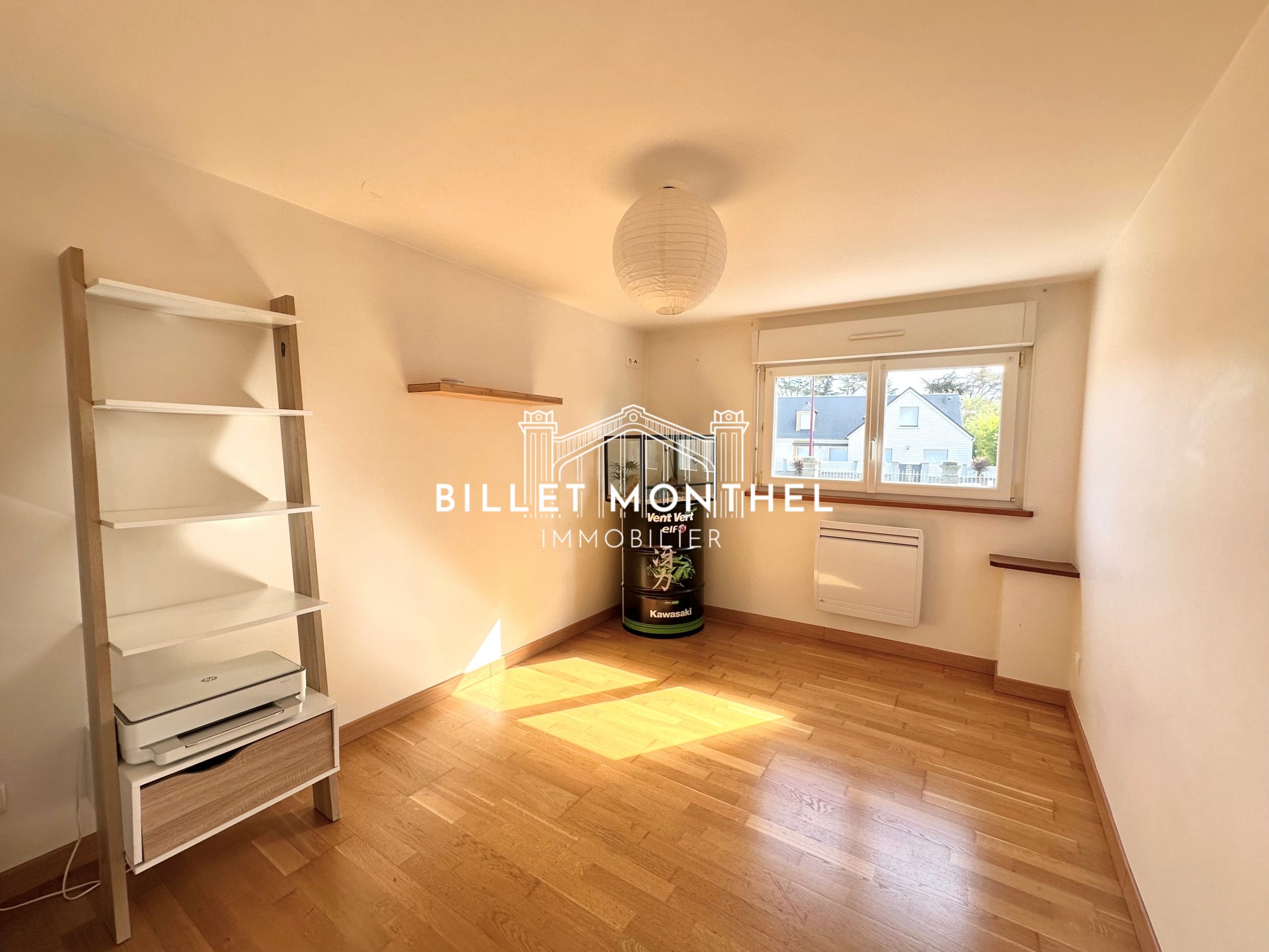 maison-fermanville-chambre-deuxième-premier-etage-autre-angle