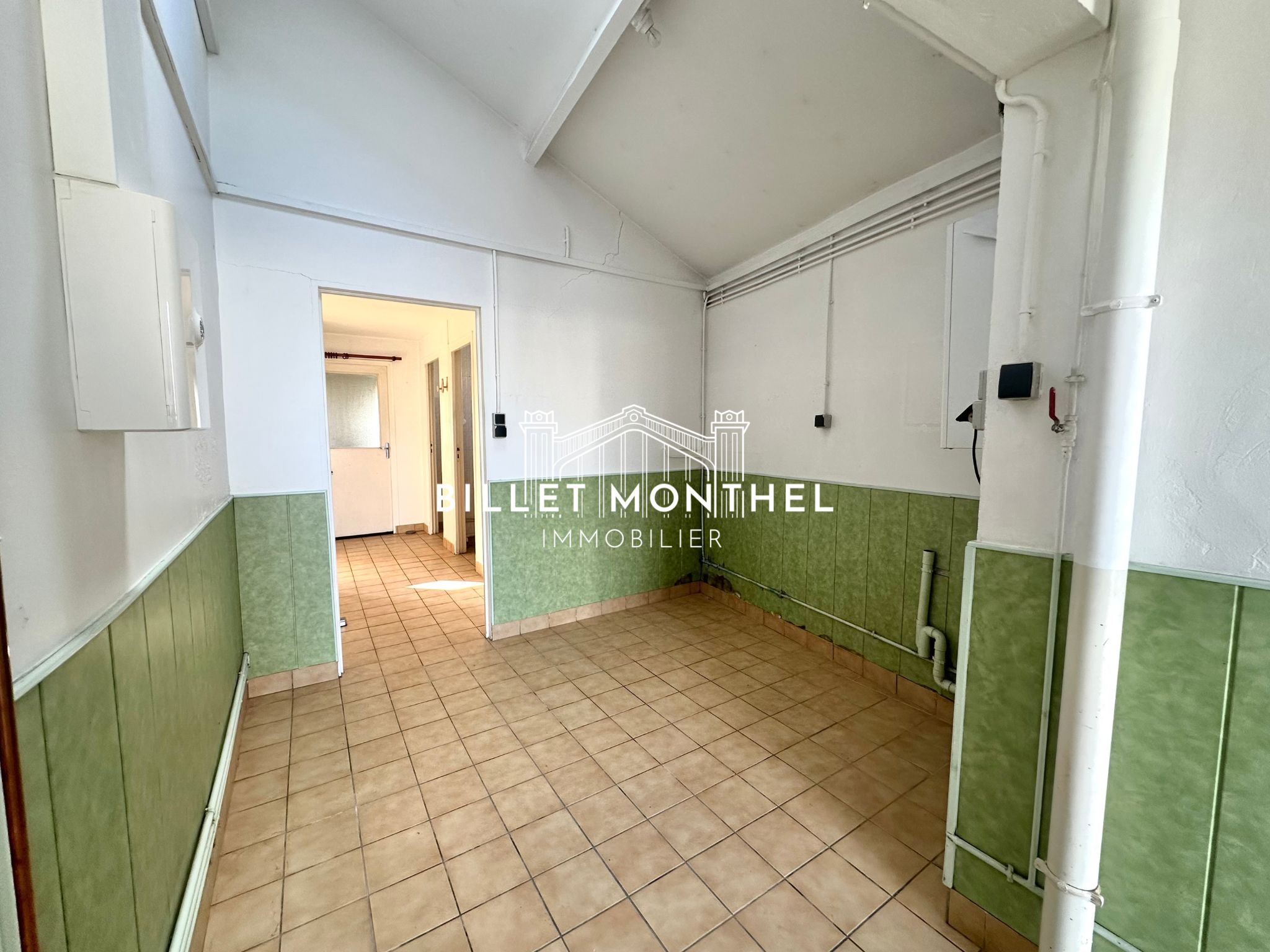 maison-tourlaville-buanderie-deuxième-entrée-chaudière