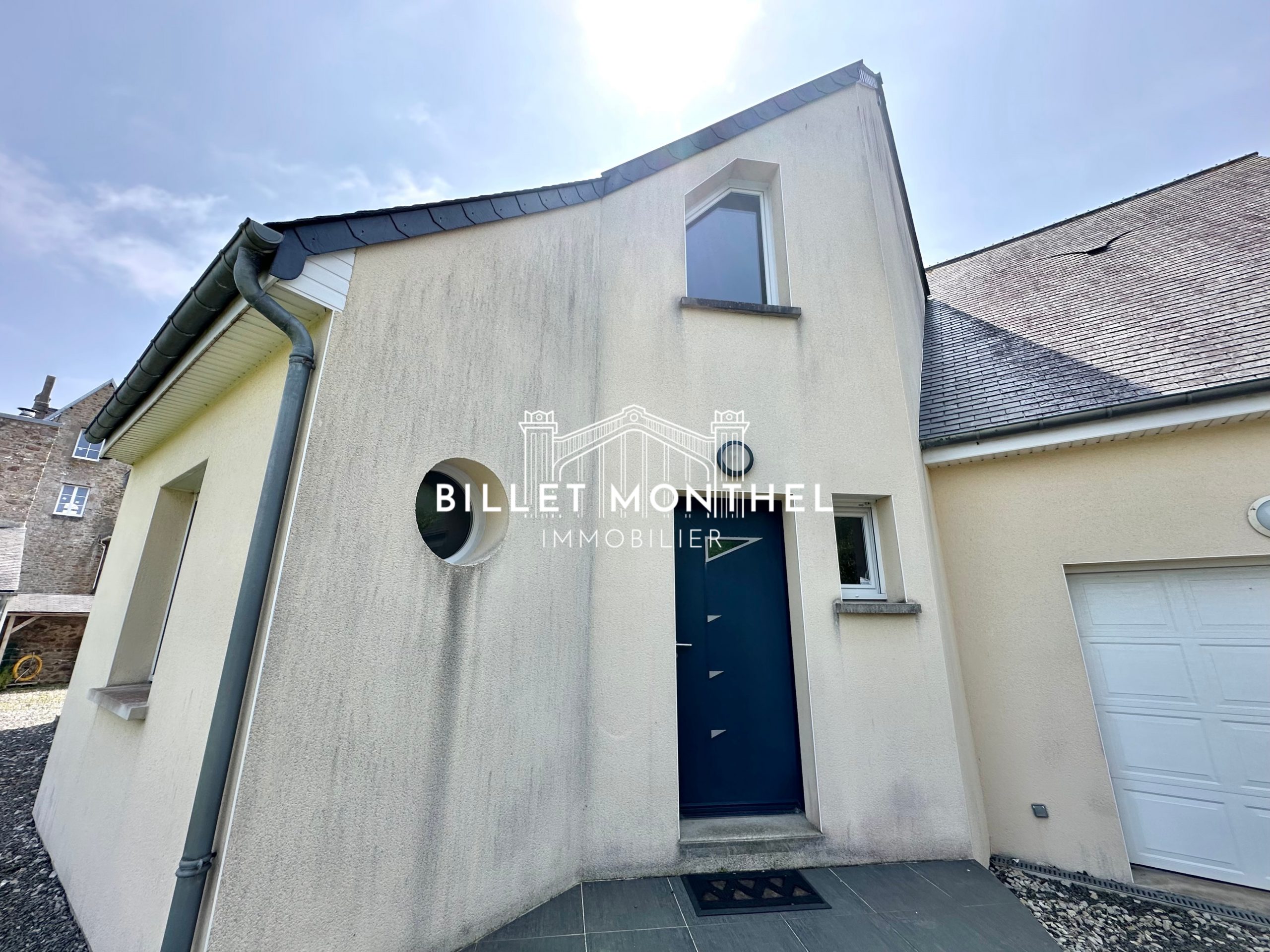 extérieur-maison-construction-2009-fermanville