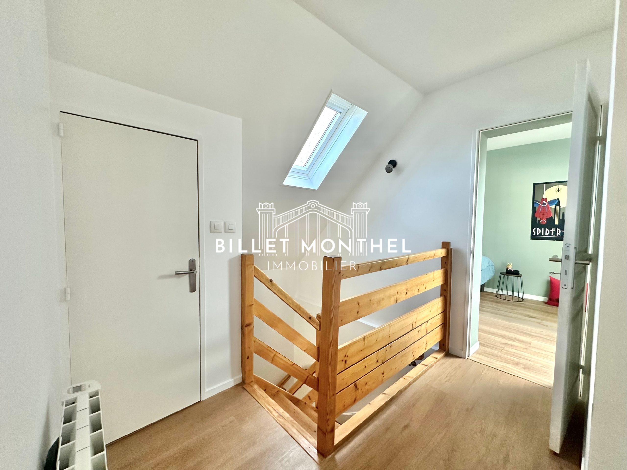 maison-octeville-palier-premier-étage