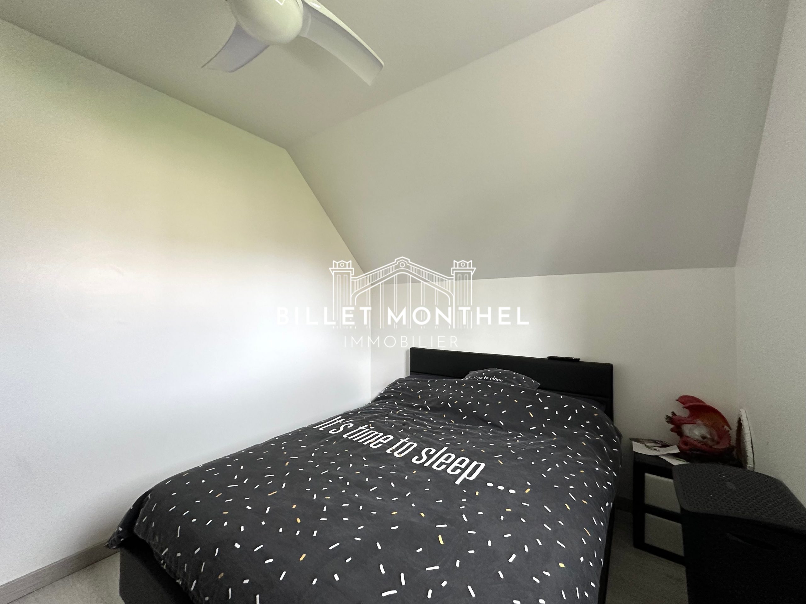 maison-acqueville-chambre-cinquième