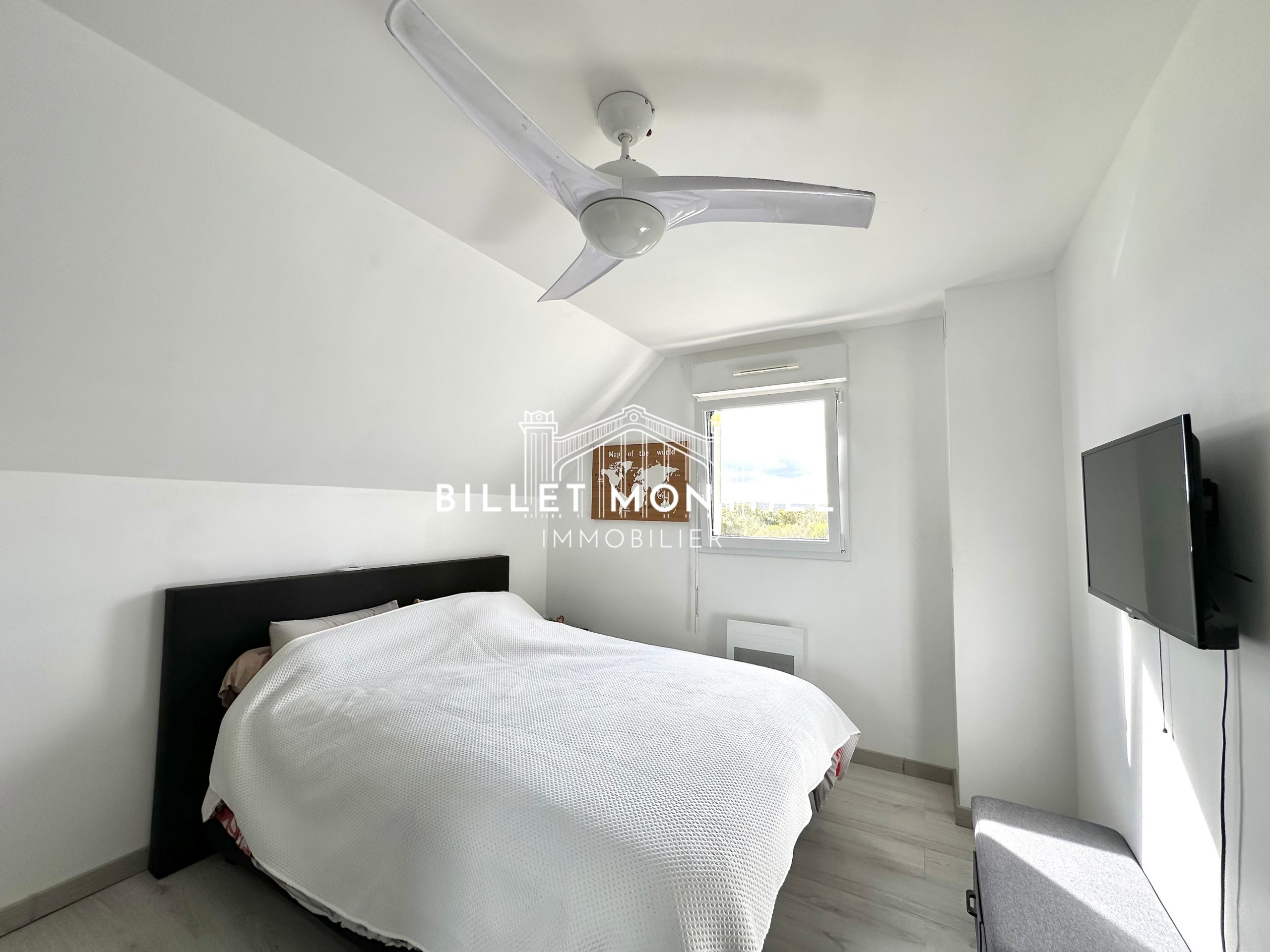 maison-acqueville-chambre-deuxième