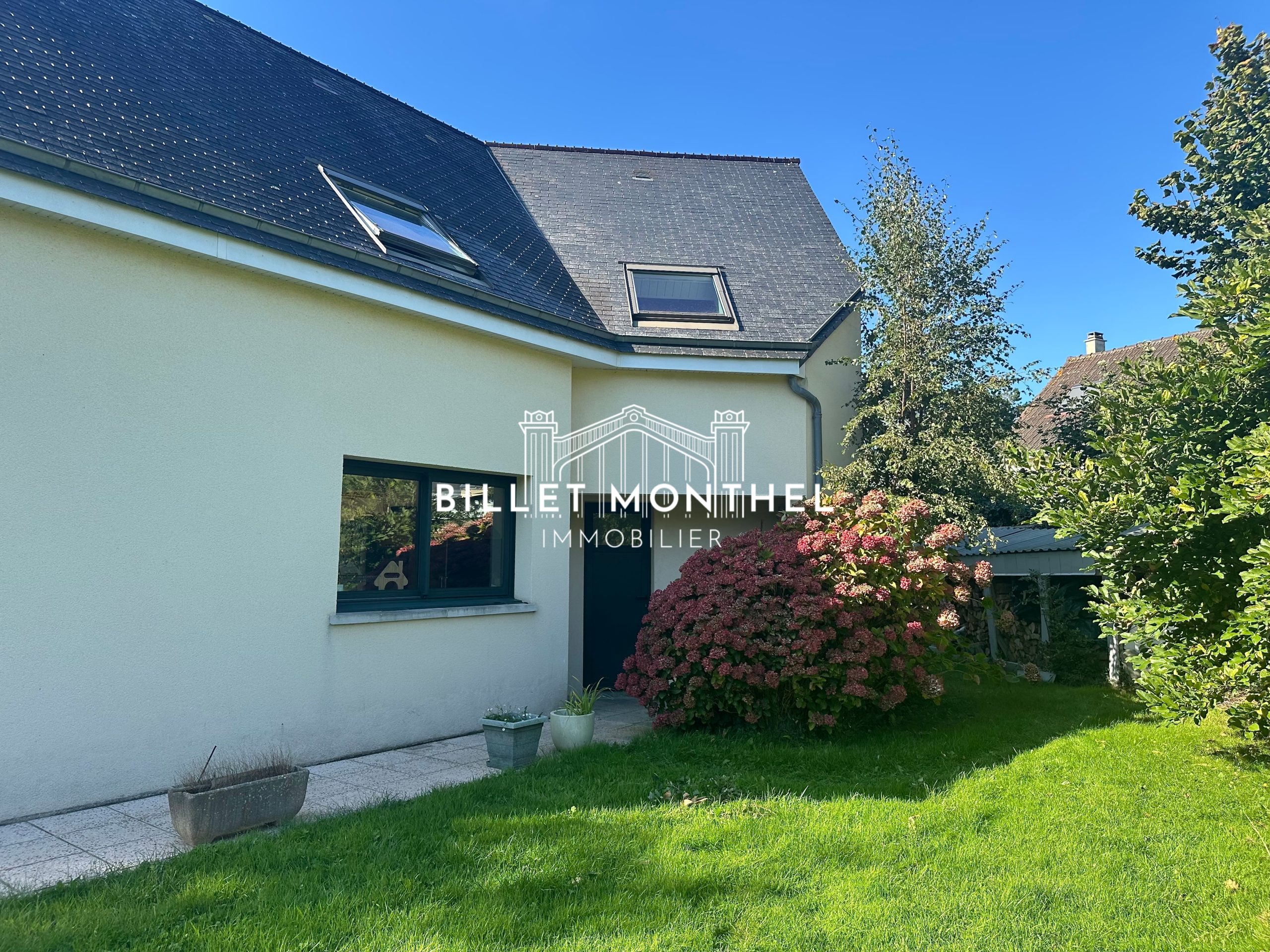 maison-cherbourg-tourlaville-centre-entrée-garage