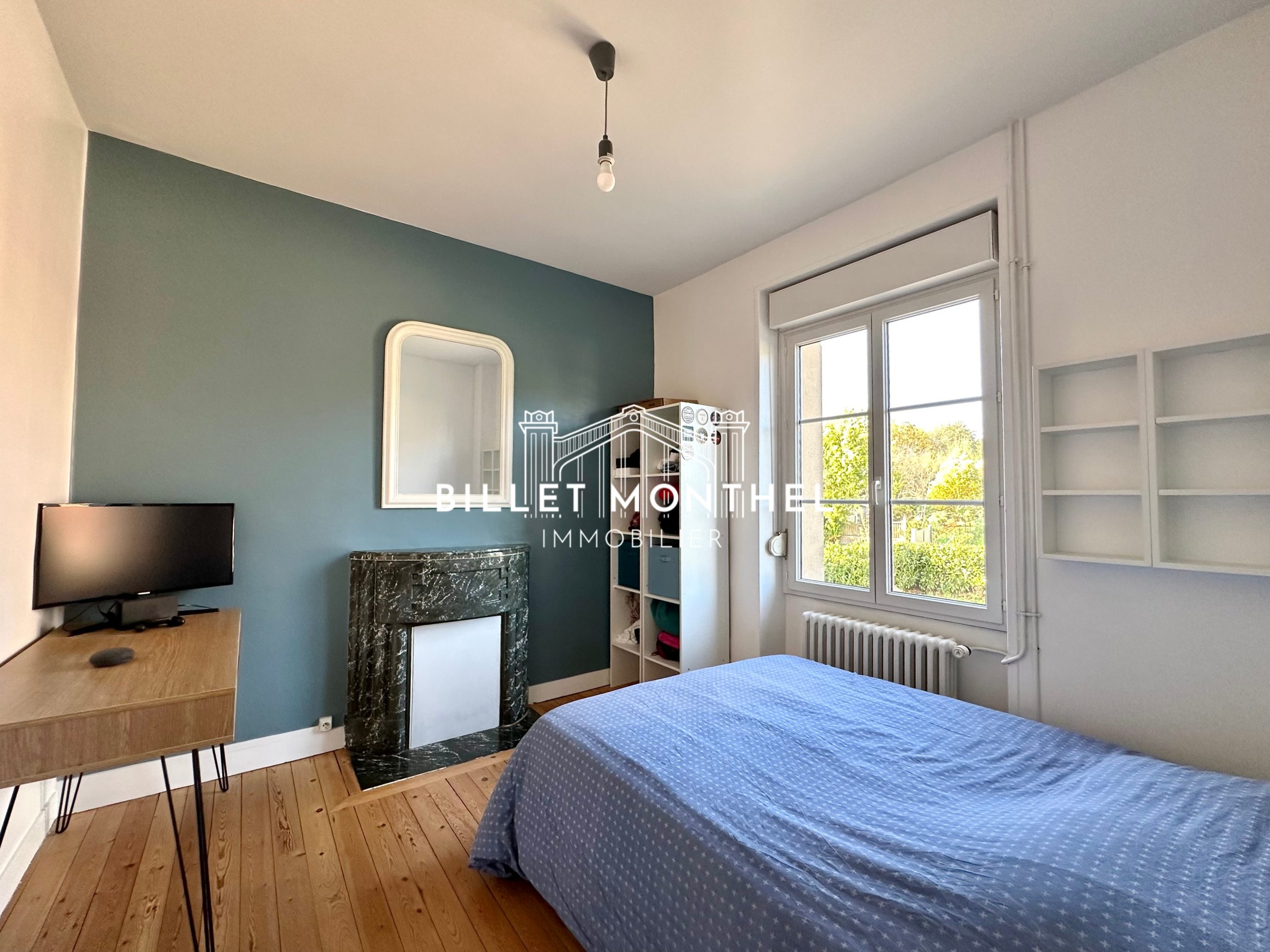 chambre-cheminée-art-déco-maison-elegante-octeville-cherbourg-en-cotentin