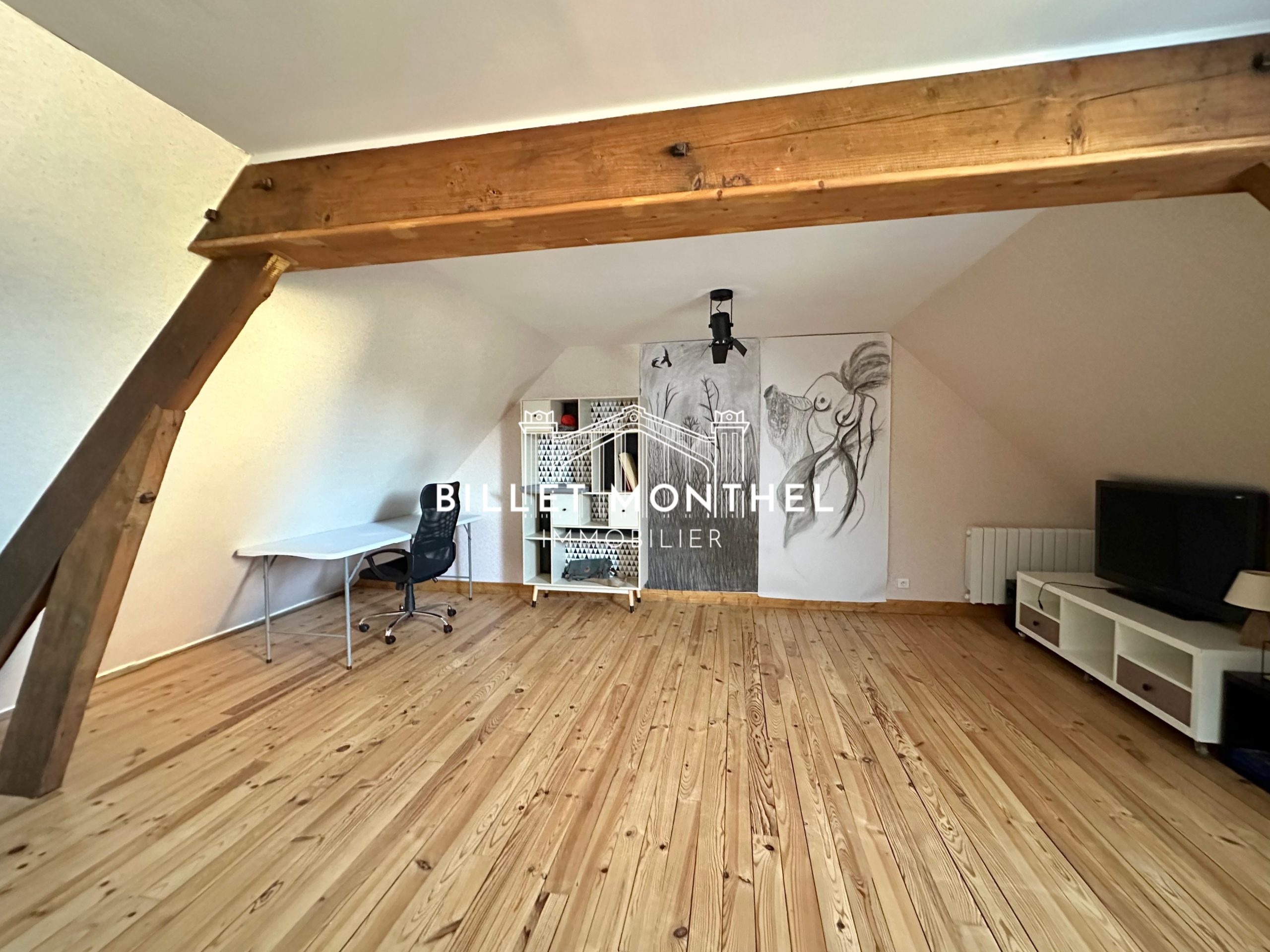 deuxième-étage-maison-elegante-octeville-cherbourg-en-cotentin