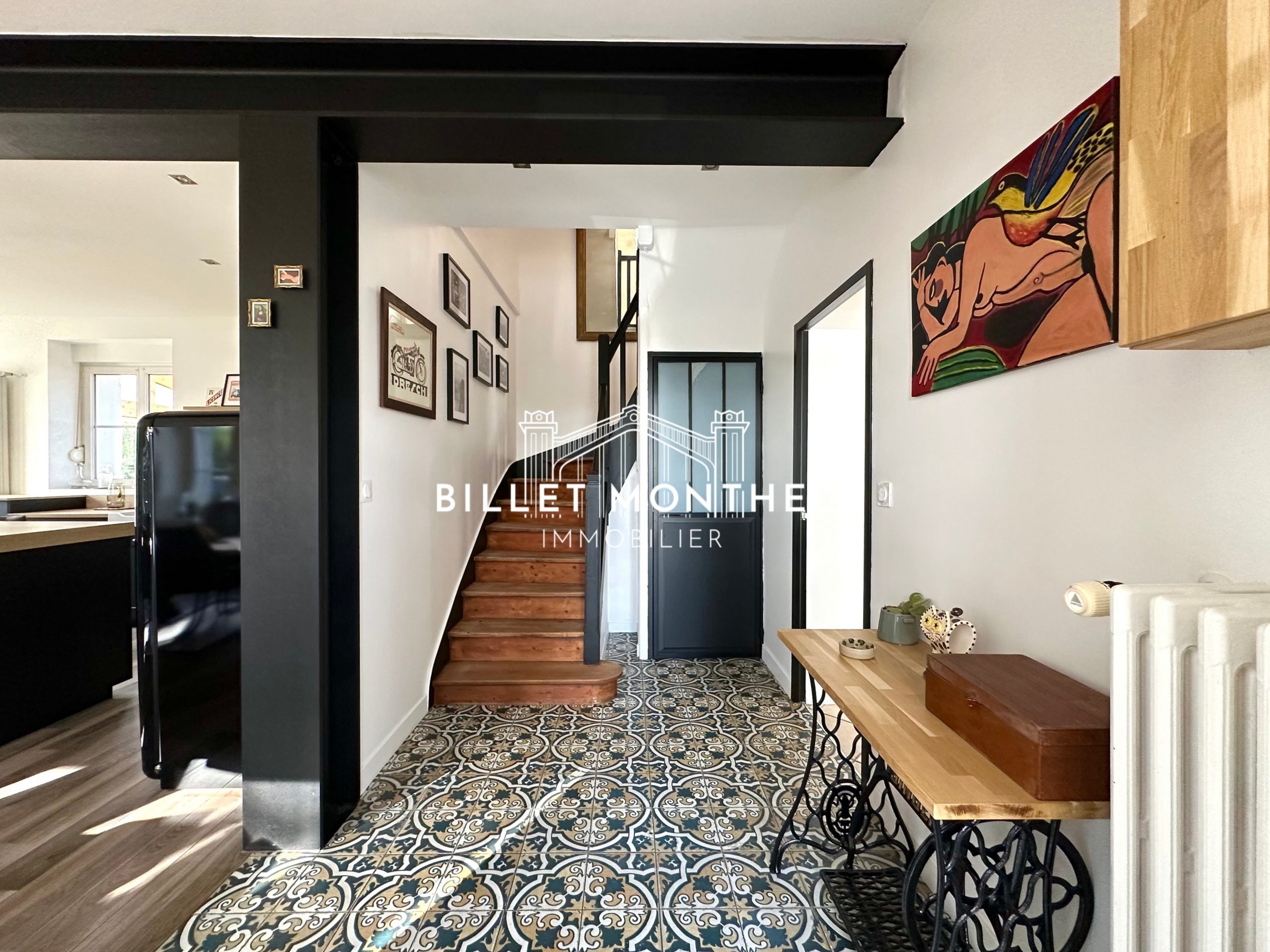 entree-carreaux-ciment-maison-elegante-octeville-cherbourg-en-cotentin