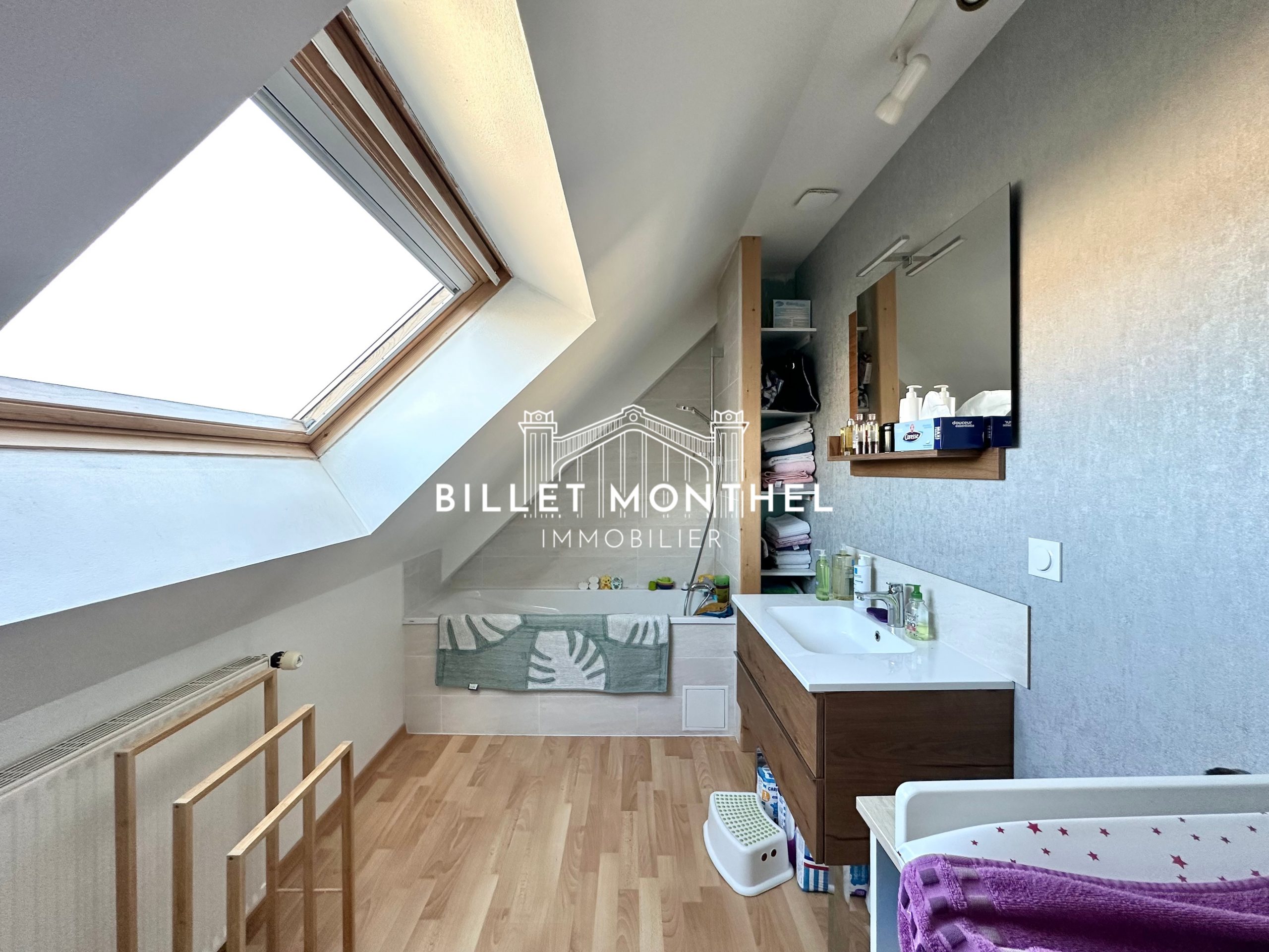 maison-proche-centre-ville-naval-group-salle-de-bains-wc