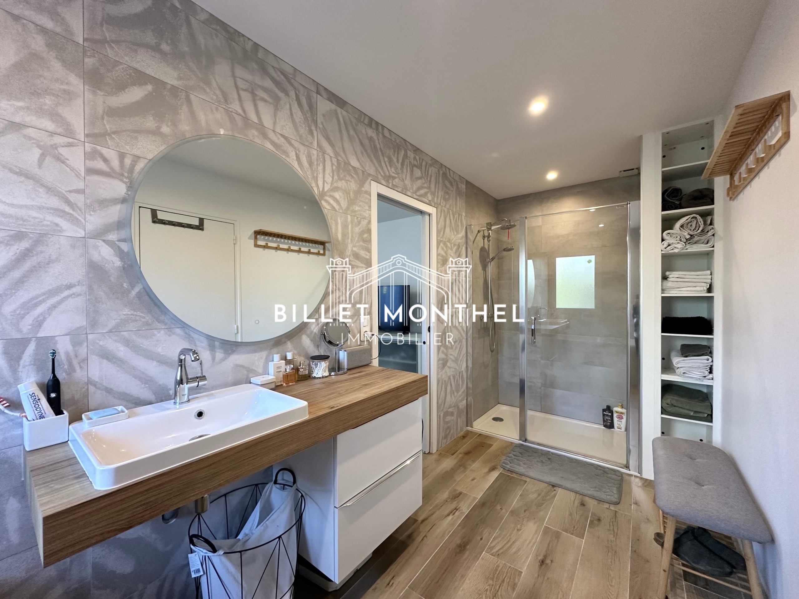 salle-bains-douche-suite-parentale-maison-elegante-octeville-cherbourg-en-cotentin-suite